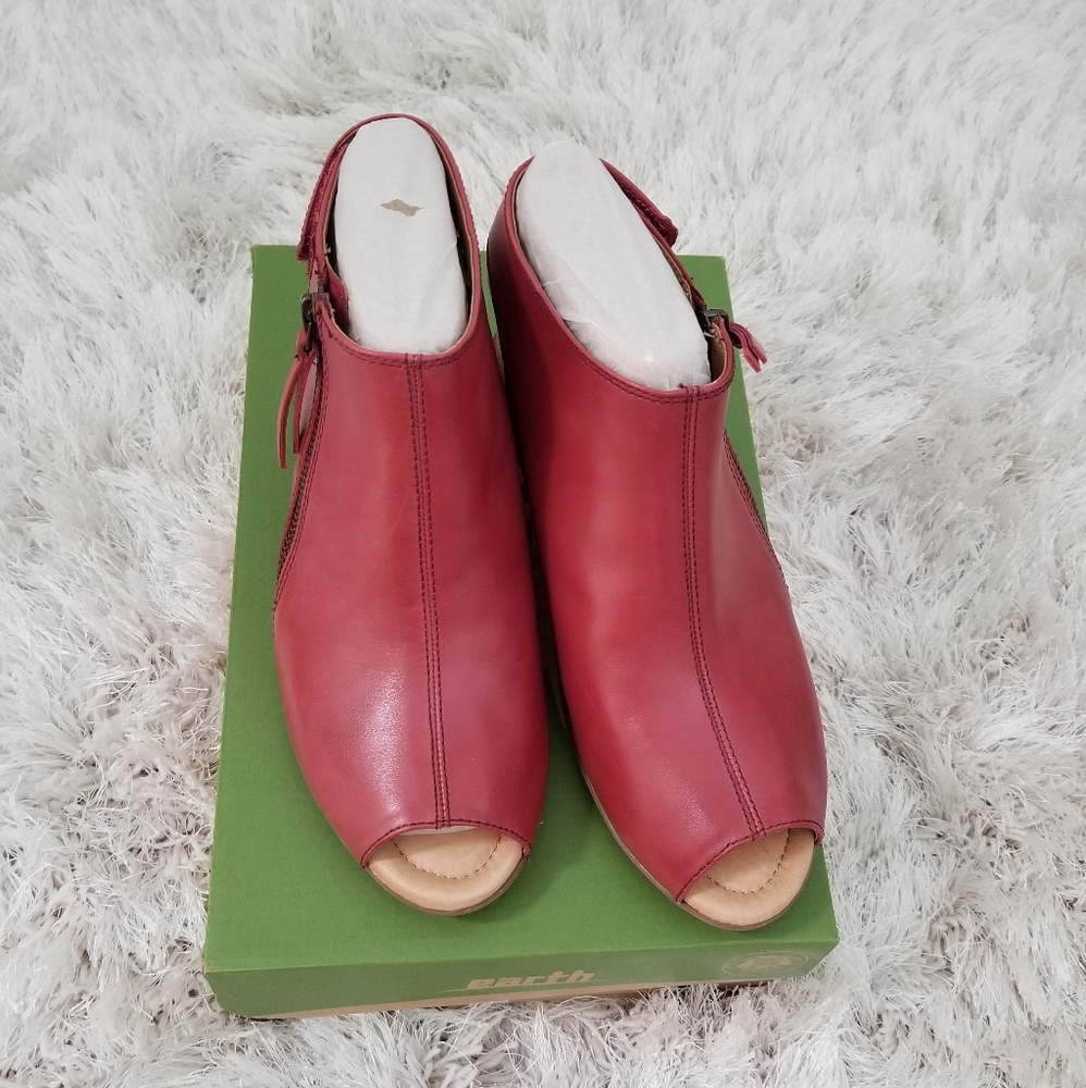 Earth Peep Toe Booties